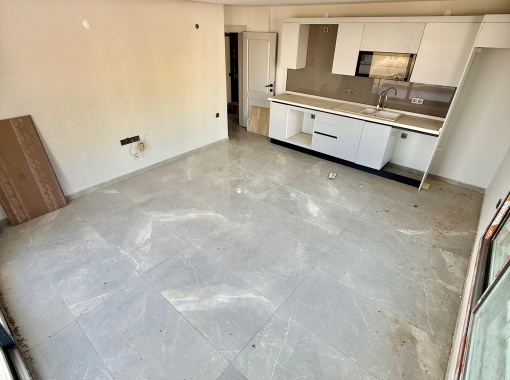 DENİZE YAKIN SIFIR HAVUZLU SİTEDE DAİRE