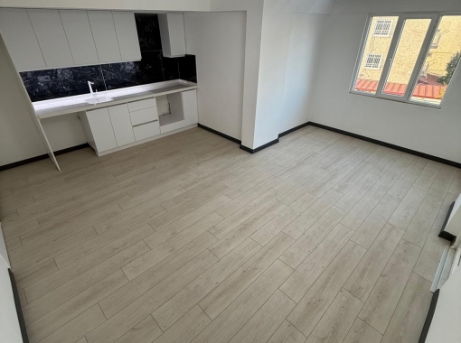 DENİZE YAKIN İÇİ YAPILI ÖN CEPHE 2+1