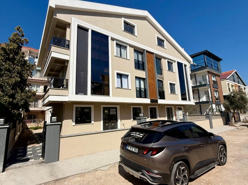 ÇOK KALİTELİ ÇOK GENİŞ 3+1 AYRI MUTFAK ASANSÖRLÜ DUBLEKS